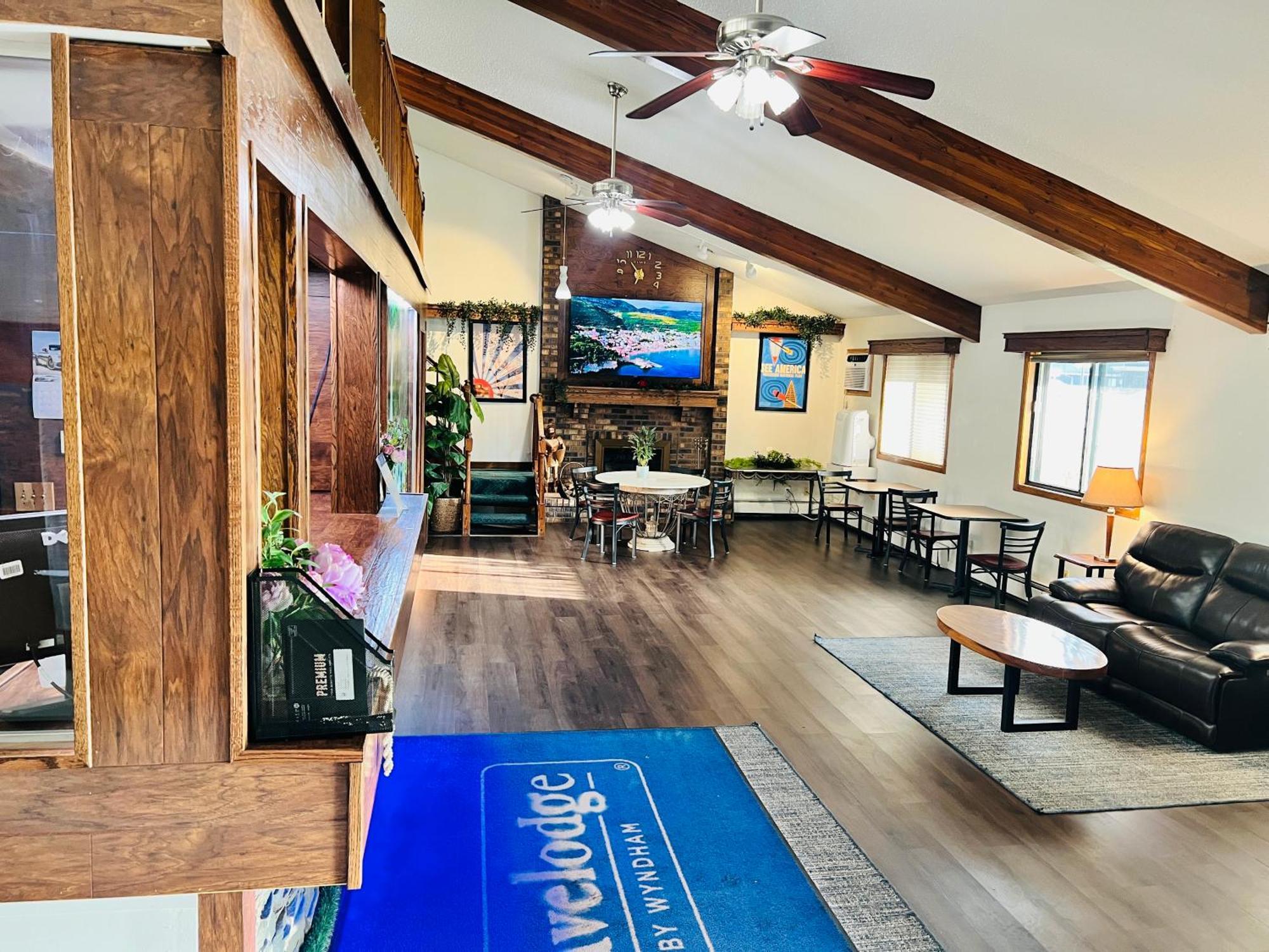 Travelodge By Wyndham Valleyfair Shakopee Luaran gambar