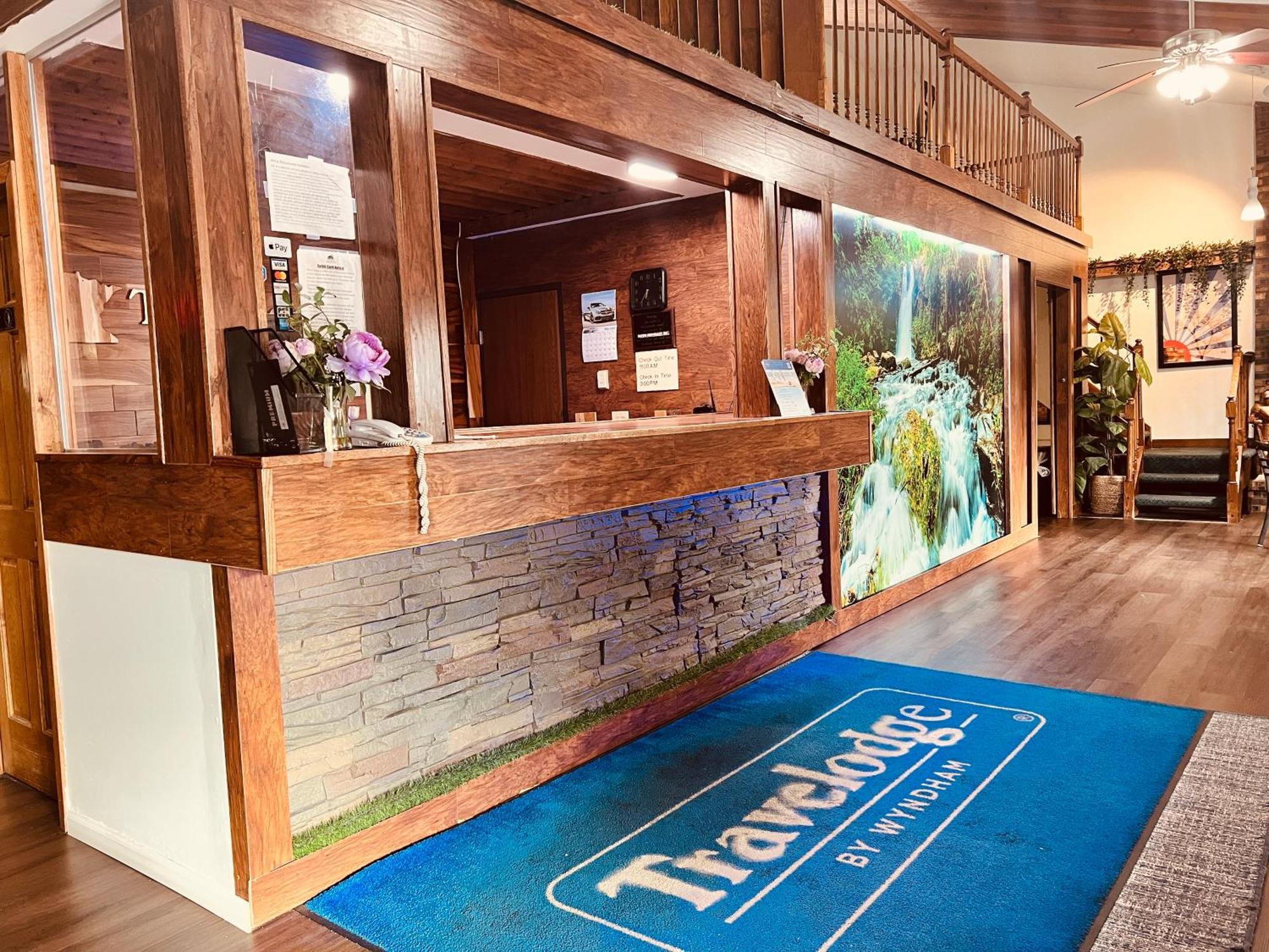 Travelodge By Wyndham Valleyfair Shakopee Luaran gambar